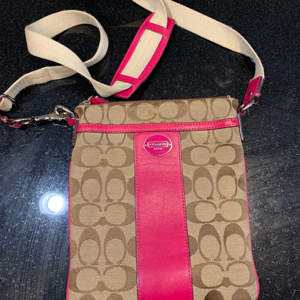 Pink Coach cross body purse (obo)